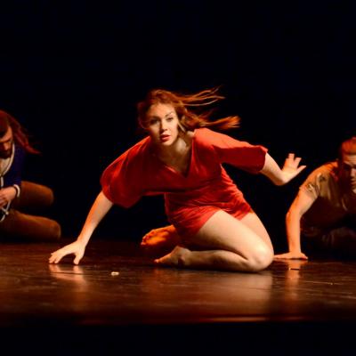 Fotografía de Talleres de danza contemporánea (representación 1) - Conservatorio de Danza