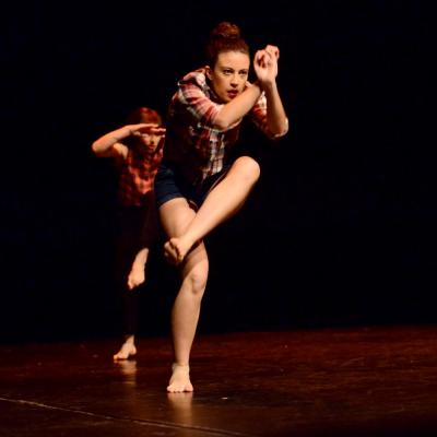 Fotografía de Talleres de danza contemporánea (representación 1) - Conservatorio de Danza