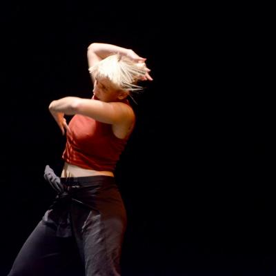 Fotografía de Talleres de danza contemporánea (representación 1) - Conservatorio de Danza