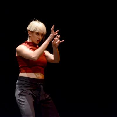 Fotografía de Talleres de danza contemporánea (representación 1) - Conservatorio de Danza