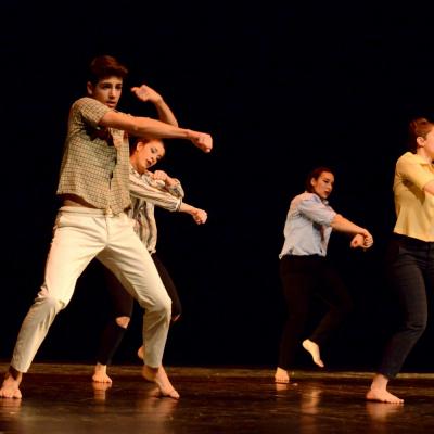 Fotografía de Talleres de danza contemporánea (representación 1) - Conservatorio de Danza