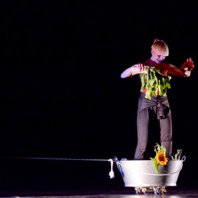 Fotografía de Talleres de danza contemporánea (representación 1) - Conservatorio de Danza