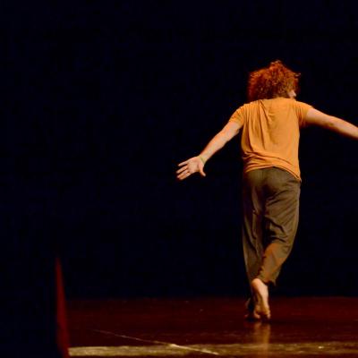 Fotografía de Talleres de danza contemporánea (representación 1) - Conservatorio de Danza