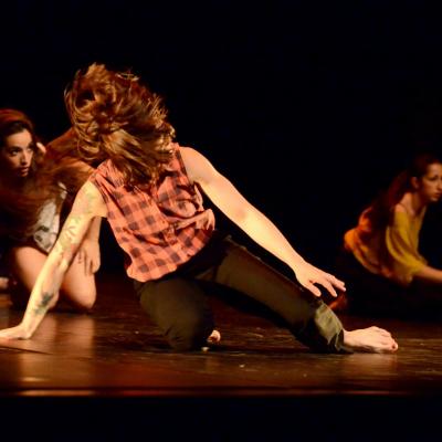 Fotografía de Talleres de danza contemporánea (representación 1) - Conservatorio de Danza