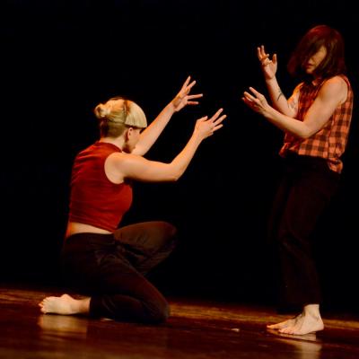 Fotografía de Talleres de danza contemporánea (representación 1) - Conservatorio de Danza