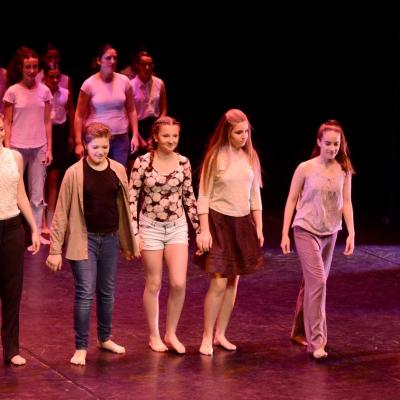 Fotografía de Talleres de danza contemporánea (representación 1) - Conservatorio de Danza