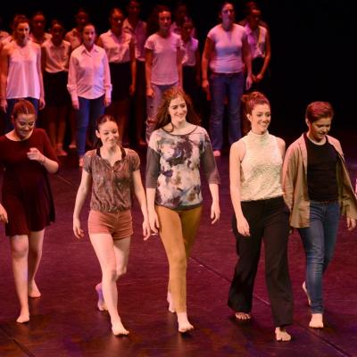 Fotografía de Talleres de danza contemporánea (representación 1) - Conservatorio de Danza