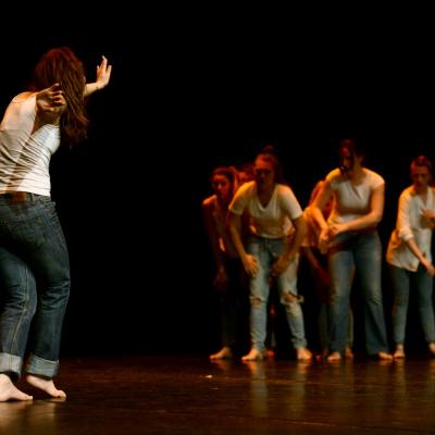 Fotografía de Talleres de danza contemporánea (representación 2) - Conservatorio de Danza