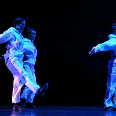Fotografía de Talleres de danza contemporánea (representación 2) - Conservatorio de Danza