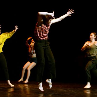Fotografía de Talleres de danza contemporánea (representación 2) - Conservatorio de Danza