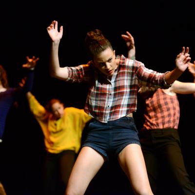 Fotografía de Talleres de danza contemporánea (representación 2) - Conservatorio de Danza