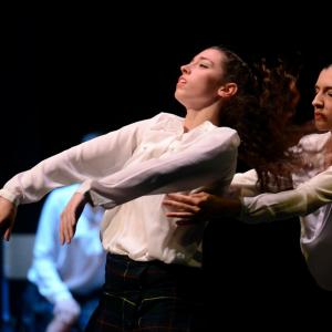 Fotografía de Equilibrios contrarios - Conservatorio de Danza