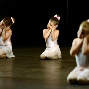 Fotografía de Muestra fin de curso (1-parte) - Escuela de danza y flamenco Lucía Guarnido