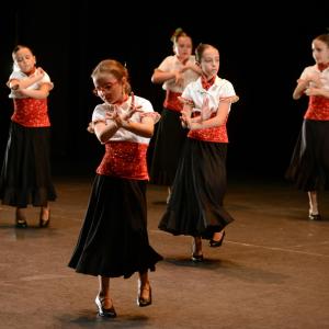 Fotografía de Muestra fin de curso (1-parte) - Escuela de danza y flamenco Lucía Guarnido