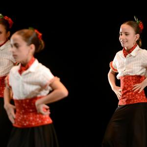 Fotografía de Muestra fin de curso (1-parte) - Escuela de danza y flamenco Lucía Guarnido