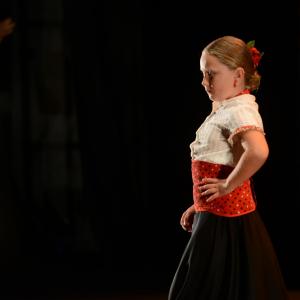 Fotografía de Muestra fin de curso (1-parte) - Escuela de danza y flamenco Lucía Guarnido