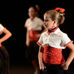Fotografía de Muestra fin de curso (1-parte) - Escuela de danza y flamenco Lucía Guarnido