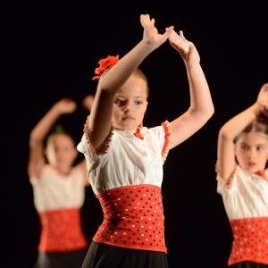 Fotografía de Muestra fin de curso (1-parte) - Escuela de danza y flamenco Lucía Guarnido
