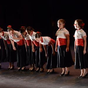 Fotografía de Muestra fin de curso (1-parte) - Escuela de danza y flamenco Lucía Guarnido