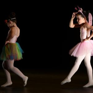 Fotografía de Muestra fin de curso (1-parte) - Escuela de danza y flamenco Lucía Guarnido