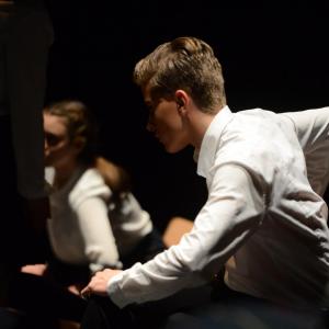 Fotografía de Equilibrios contrarios - Conservatorio de Danza