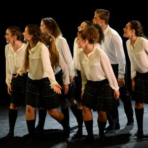 Fotografía de Equilibrios contrarios - Conservatorio de Danza