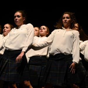Fotografía de Equilibrios contrarios - Conservatorio de Danza