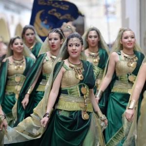 Fotografía de Desfiles de Moros y Cristianos en Cúllar (Moros) - Comparsas de moros y cristianos de Cúllar