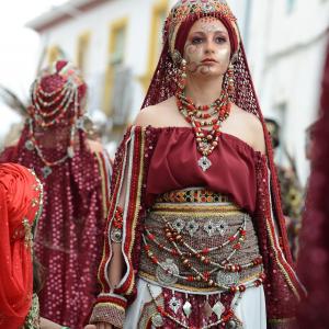 Fotografía de Desfiles de Moros y Cristianos en Cúllar (Moros) - Comparsas de moros y cristianos de Cúllar