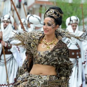 Fotografía de Desfiles de Moros y Cristianos en Cúllar (Moros) - Comparsas de moros y cristianos de Cúllar