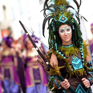 Fotografía de Desfiles de Moros y Cristianos en Cúllar (Moros) - Comparsas de moros y cristianos de Cúllar