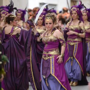 Fotografía de Desfiles de Moros y Cristianos en Cúllar (Moros) - Comparsas de moros y cristianos de Cúllar