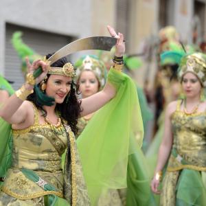 Fotografía de Desfiles de Moros y Cristianos en Cúllar (Moros) - Comparsas de moros y cristianos de Cúllar