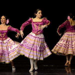 Fotografía de Muestra de Graduación en el Conservatorio de Danza - Conservatorio de Danza