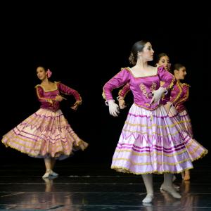 Fotografía de Muestra de Graduación en el Conservatorio de Danza - Conservatorio de Danza