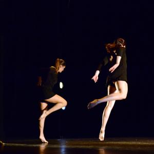 Fotografía de Talleres de Danza Contemporánea - Conservatorio de Danza