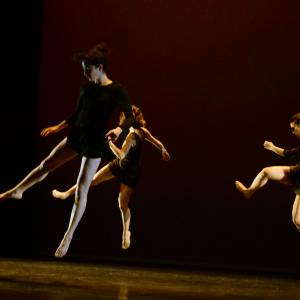 Fotografía de Talleres de Danza Contemporánea - Conservatorio de Danza