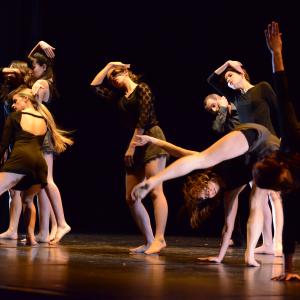 Fotografía de Talleres de Danza Contemporánea - Conservatorio de Danza