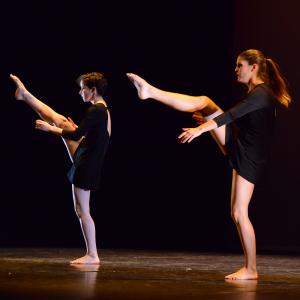 Fotografía de Talleres de Danza Contemporánea - Conservatorio de Danza