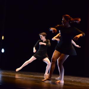 Fotografía de Talleres de Danza Contemporánea - Conservatorio de Danza