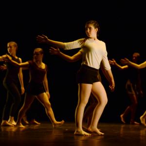 Fotografía de Talleres de Danza Contemporánea - Conservatorio de Danza