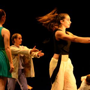 Fotografía de Talleres de Danza Contemporánea - Conservatorio de Danza
