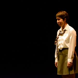Fotografía de ¿Por qué John Lennon lleva falda? - La Palabra Teatro