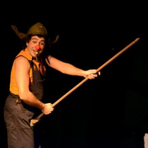 Fotografía de Cabaret Solidario, Colabora Birmania - Los Estupendos Estúpidos