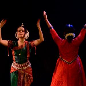 Fotografía de Danzas clásicas Indias Odissi y Kathak - Ekadâ