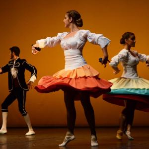 Fotografía de Conservatorio de danza: Talleres de Danza Española - Conservatorio de Danza