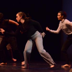 Fotografía de Conservatorio de danza: Talleres de Danza Contemporánea - Conservatorio de Danza