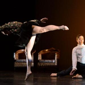 Fotografía de Conservatorio de danza: Talleres de Danza Contemporánea - Conservatorio de Danza