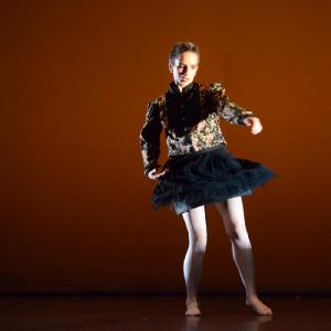 Fotografía de Conservatorio de danza: Talleres de Danza Contemporánea - Conservatorio de Danza
