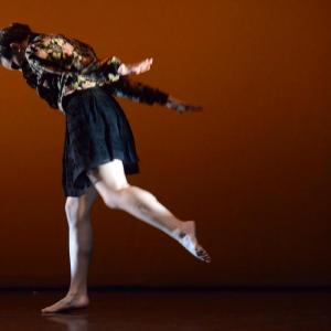 Fotografía de Conservatorio de danza: Talleres de Danza Contemporánea - Conservatorio de Danza